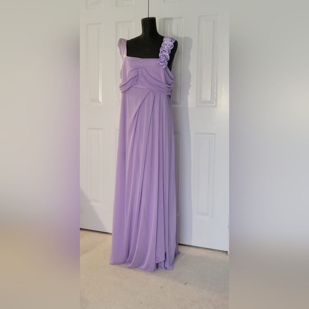 Elegant Lavender Evening Gown